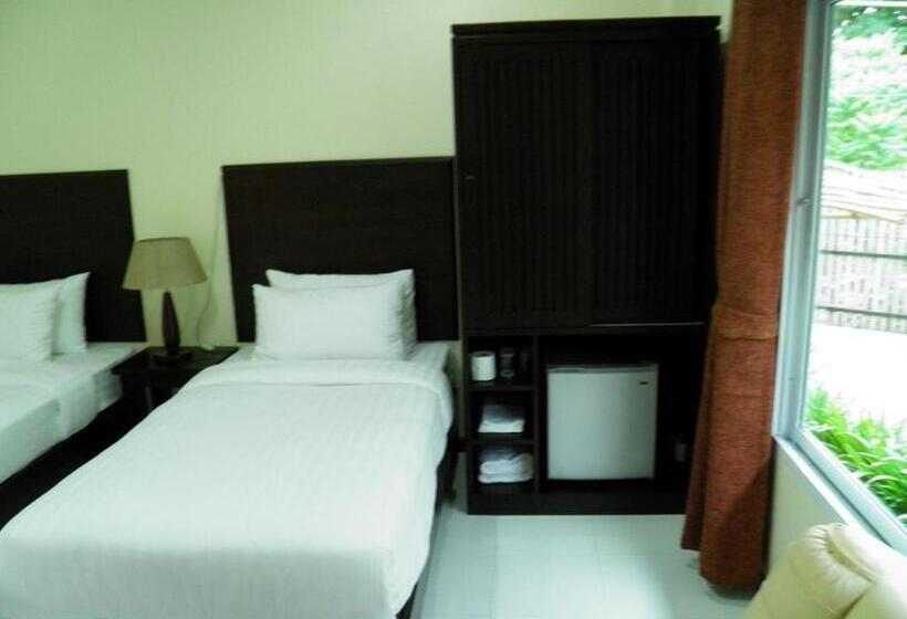 غرفة قياسية, Ruen Narisra Resort