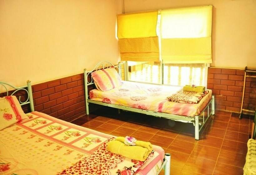 스탠다드 룸, Kaengkrachan Riverside Resort