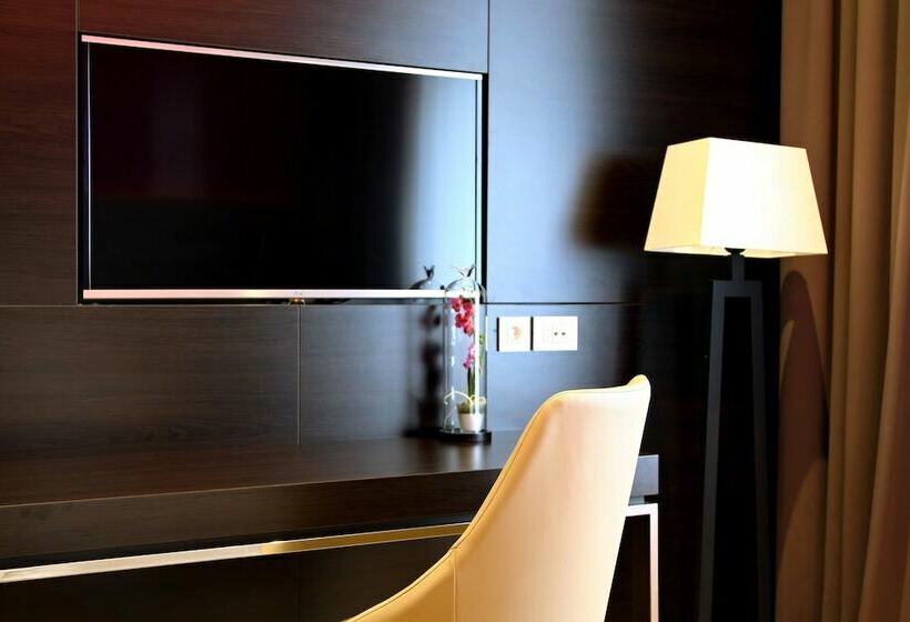 اتاق استاندارد, Maccani Luxury Suites