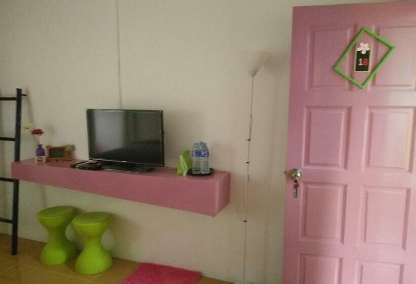 Cameră Triplă Standard, Na Rak O Resort