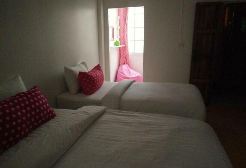 Cameră Triplă Standard, Na Rak O Resort