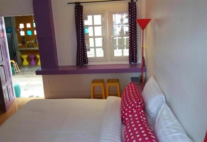 Cameră Standard Pat Matrimonial, Na Rak O Resort