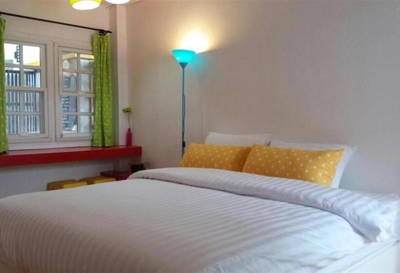 Cameră Standard Pat Matrimonial, Na Rak O Resort