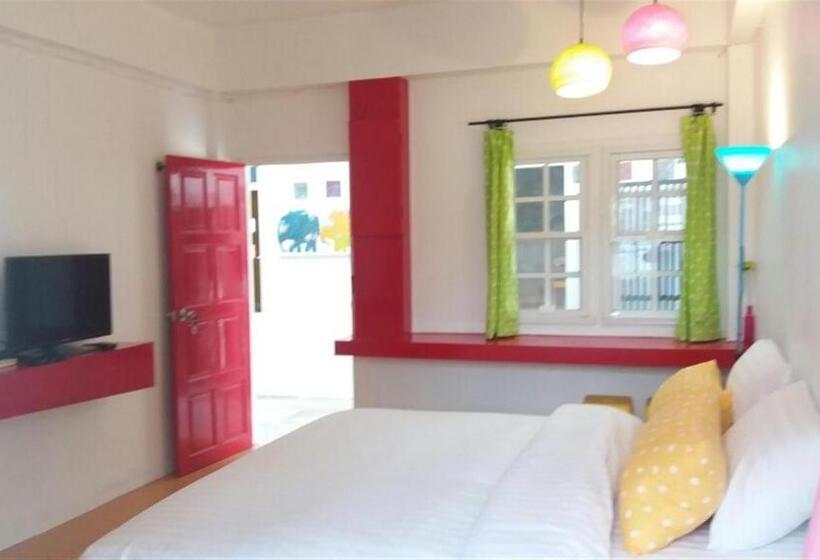 Cameră Standard Pat Matrimonial, Na Rak O Resort