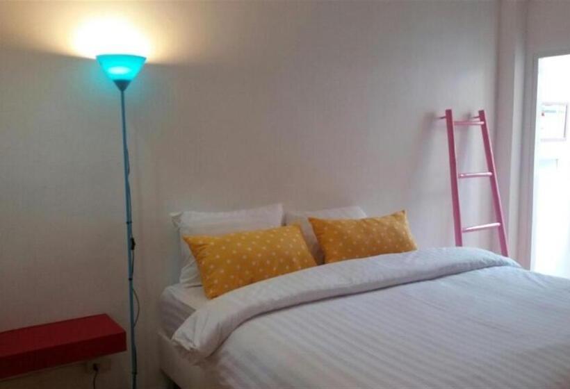 Cameră Standard Pat Matrimonial, Na Rak O Resort