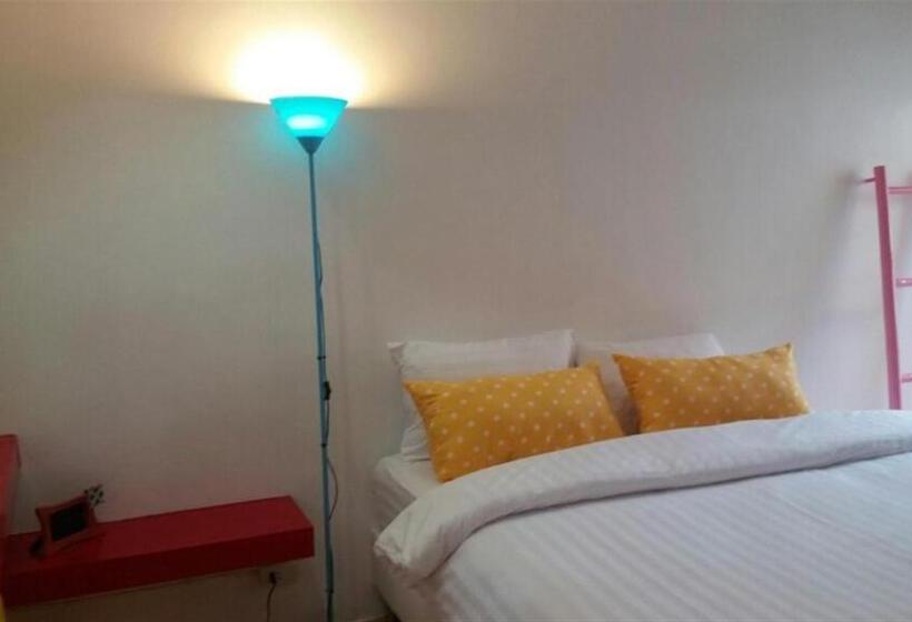 Cameră Standard Pat Matrimonial, Na Rak O Resort