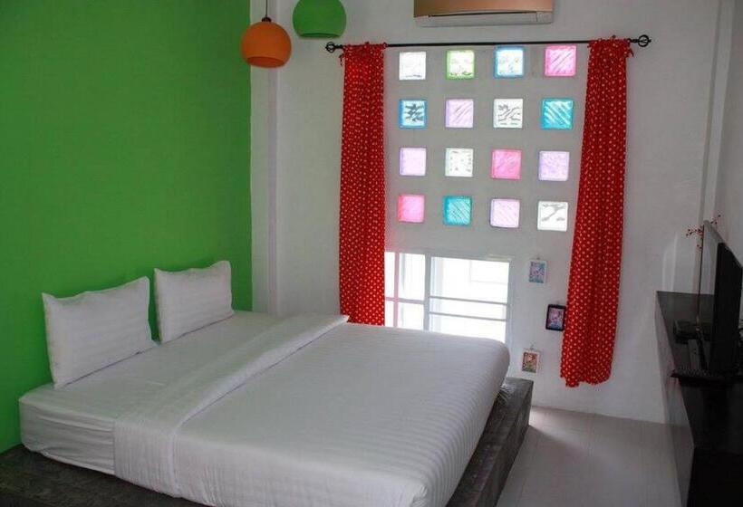 Cameră Standard Pat Matrimonial, Na Rak O Resort