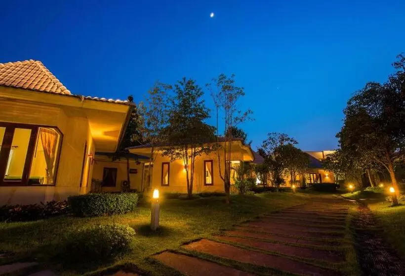 スーペリアー１ベッドルームビラ, Panlaan Boutique Resort