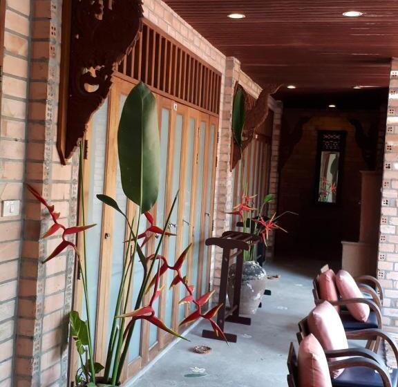 标准间, Seapines & Liberg