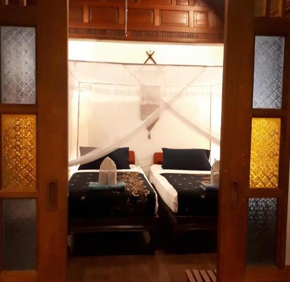 高级大房间, Seapines & Liberg