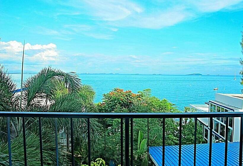 غرفة ديلوكس مطلّة علي البحر مزوَّدة بشُرفة, Samed Seaside Resort