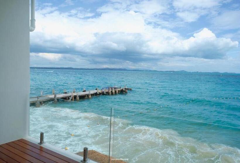 غرفة عائلية مطلّة علي البحر, Samed Seaside Resort