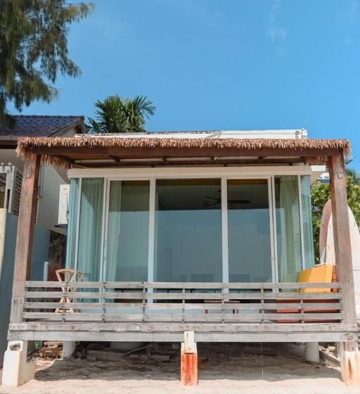 جناح مطلّ علي البحر, Samed Seaside Resort