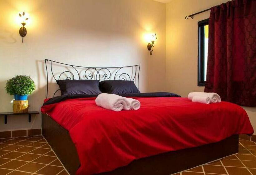 标准间带山景, Sierra View Resort