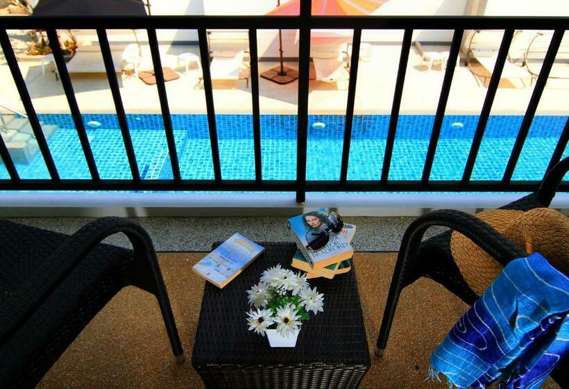 غرفة سوبيريور مطلة على حمام السباحة, The Fusion Resort