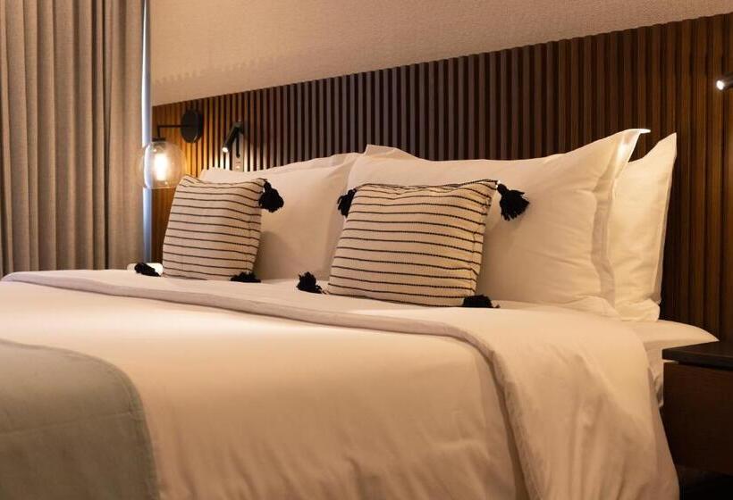 Люкс Повышенной Комфортности, Origen 438 Luxury Boutique