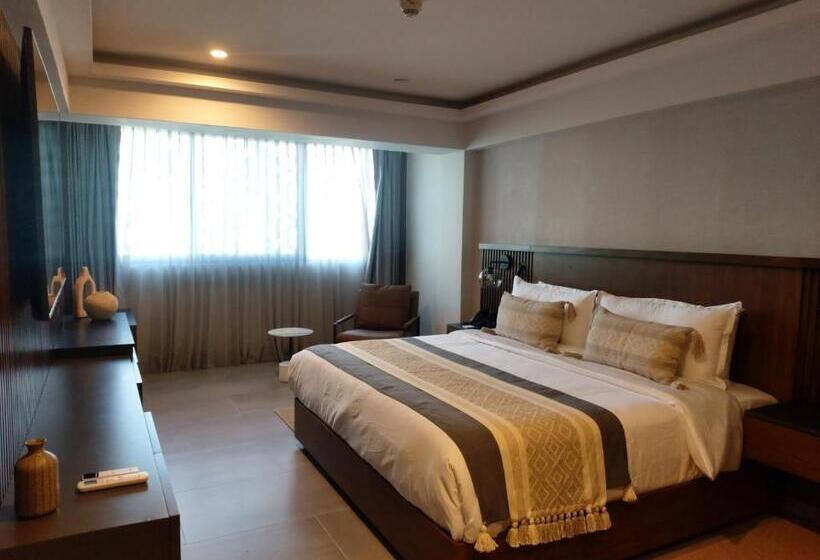 Полулюкс, Origen 438 Luxury Boutique