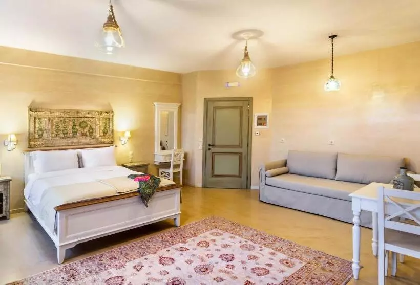 استودیوی استاندارد, Haones Suites