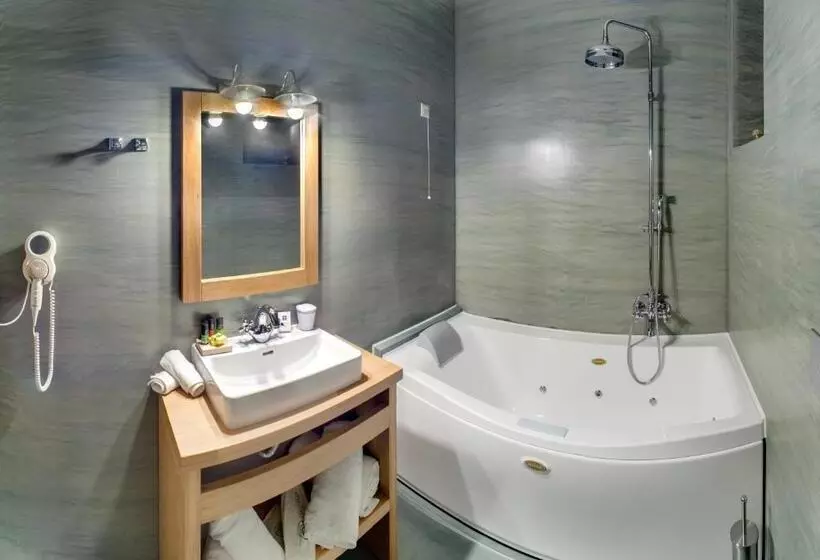 سوییت اجرایی, Haones Suites