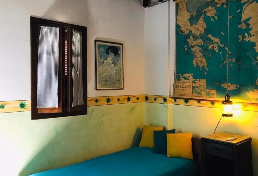 Chambre Duplex, Damouchari