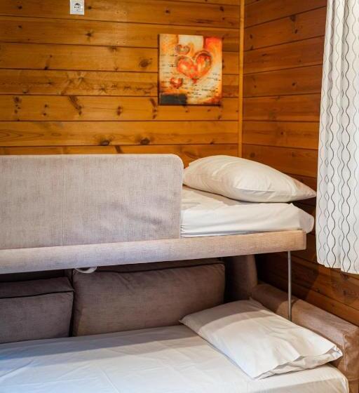 اتاق لوکس, Ninemia Stay& Play