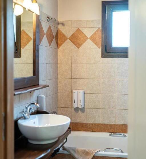 اتاق لوکس, Ninemia Stay& Play