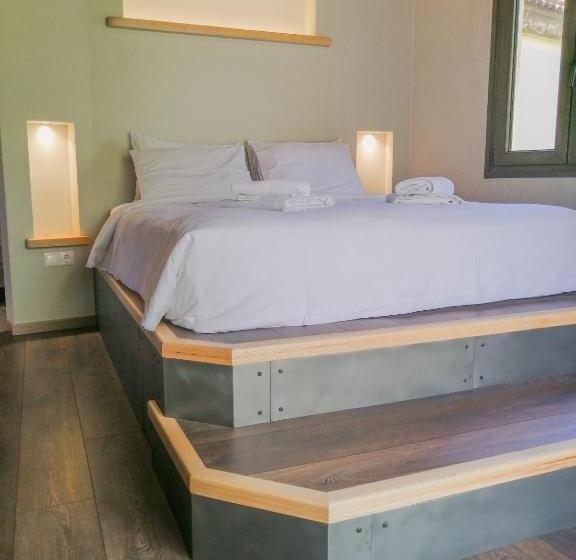 سوییت سوپریور, Ninemia Stay& Play