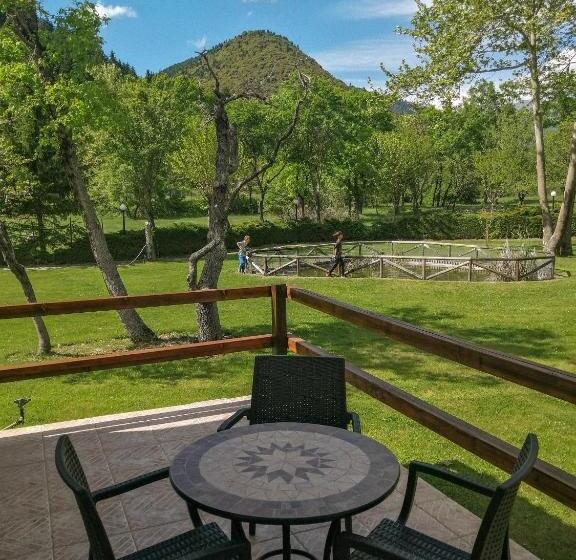 اتاق خانوادگی, Ninemia Stay& Play