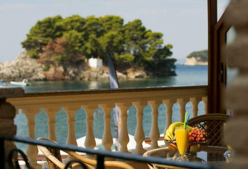 海の見えるスタンダードスタジオ, Utopia