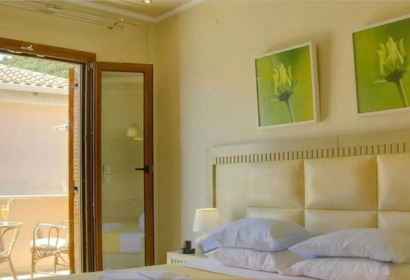 Studio Standard Vue Mer Latérale, Utopia