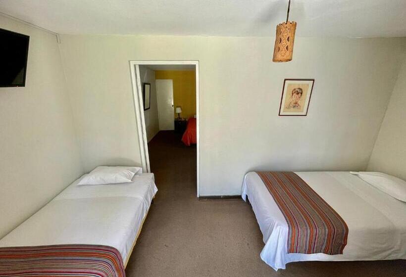 סוויטה משפחתית, Las Mercedes Hostal Residencial