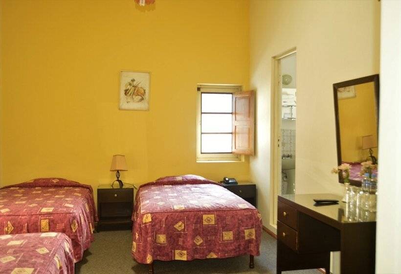 3-Bett-Standardzimmer, Las Mercedes Hostal Residencial