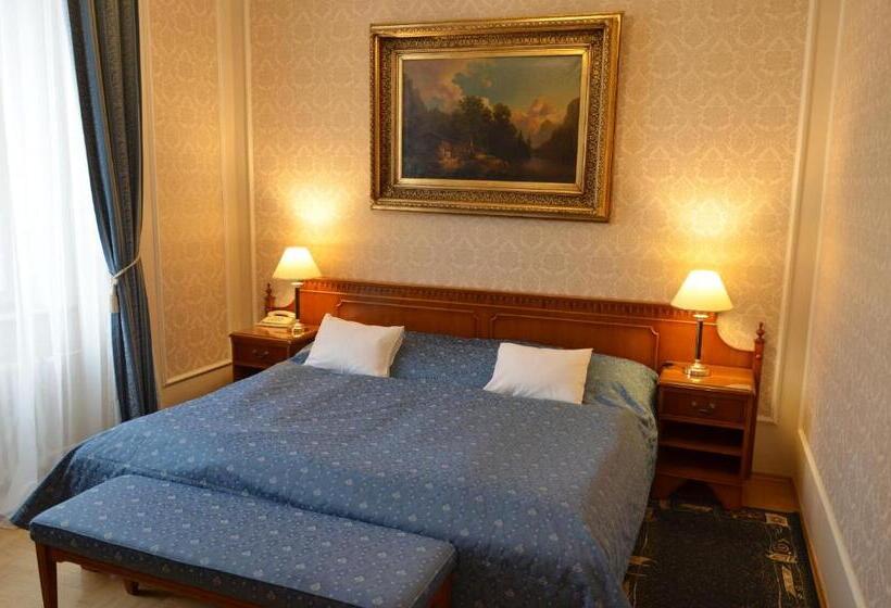 스위트, Bristol Palace