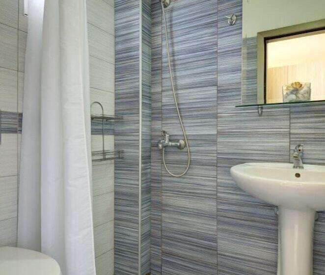 스탠다드 스튜디오, Costas & Chrysoula