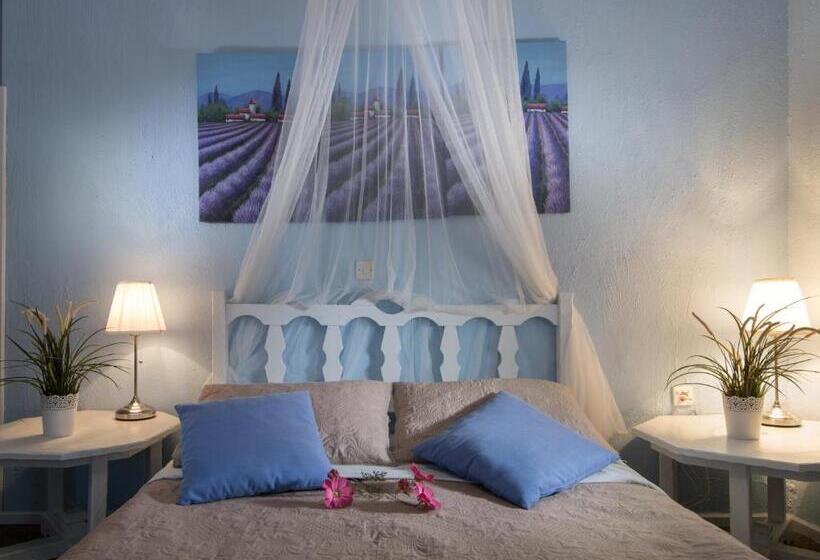 Huoneisto 2 Makuuhuonetta Merinäkymä, Greek House