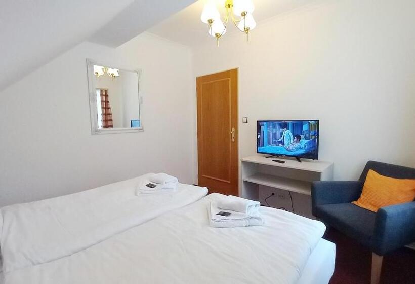 Familiesuite, Hradec