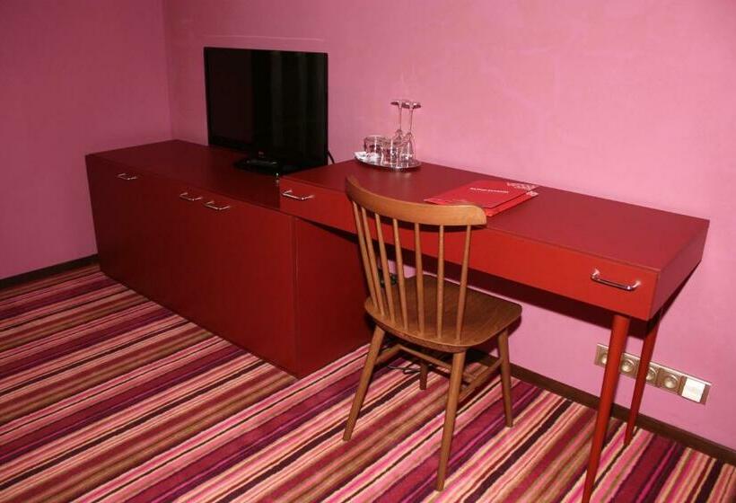 스탠다드 룸, Rajska Zahrada