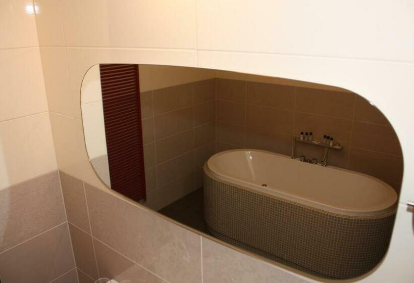 수피리어 룸, Rajska Zahrada