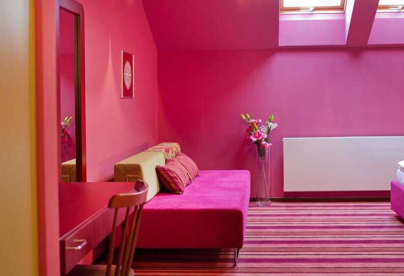 스탠다드 룸, Rajska Zahrada