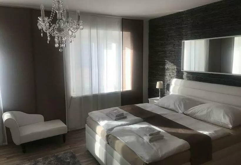 Huoneisto 1 Makuuhuone, Ubytování Cukrovar