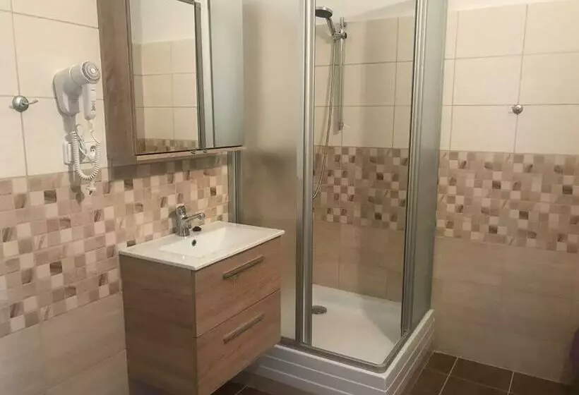Huoneisto 1 Makuuhuone, Ubytování Cukrovar
