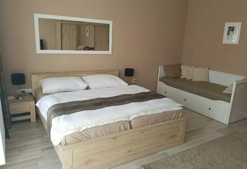 Basic-huone, Ubytování Cukrovar