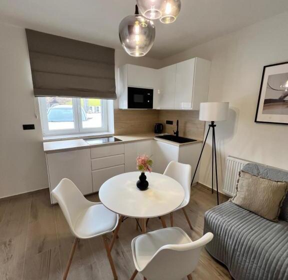 דירת חדר, Ubytování Cukrovar