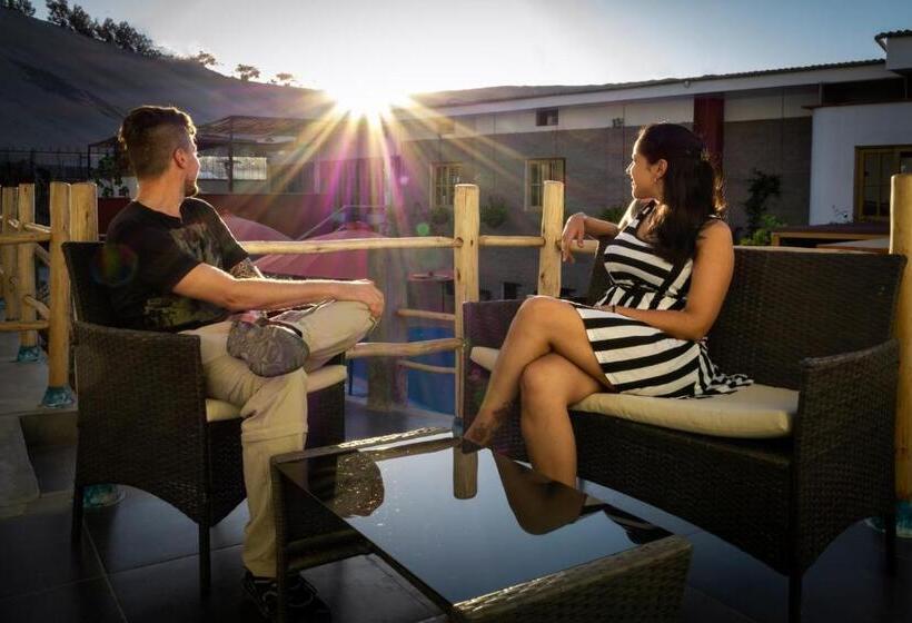 جناح جونيور, Villa Jazmin