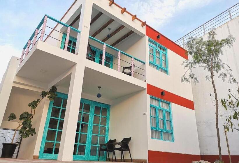 بنجلو عائلى, Villa Jazmin