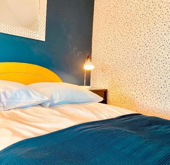 اتاق خانوادگی, Gołąbek łeba