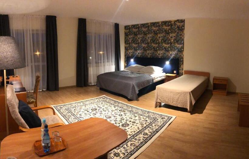 اتاق استاندارد, Gołąbek łeba