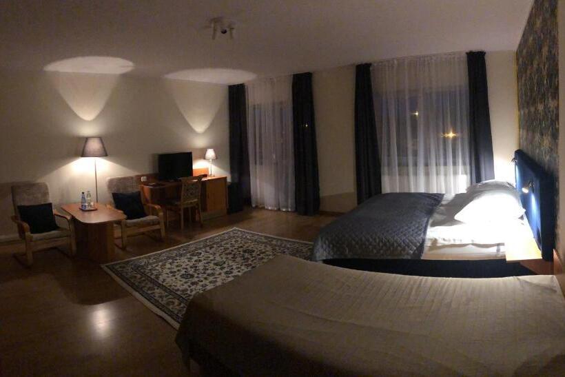 اتاق استاندارد, Gołąbek łeba