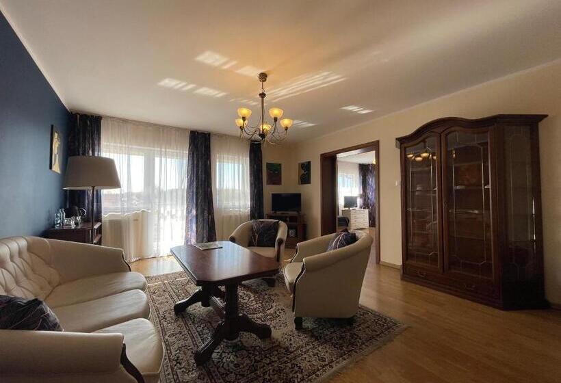 آپارتمان 1 خوابه با بالکن, Gołąbek łeba