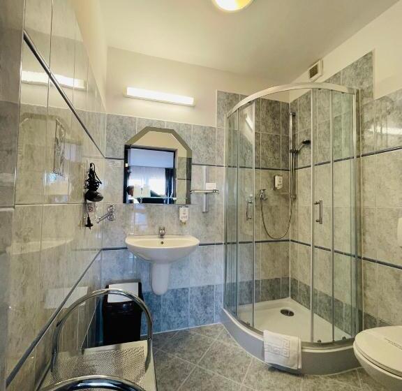 اتاق خانوادگی, Gołąbek łeba